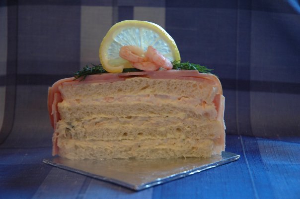 Несладкий бисквит для закусочного торта