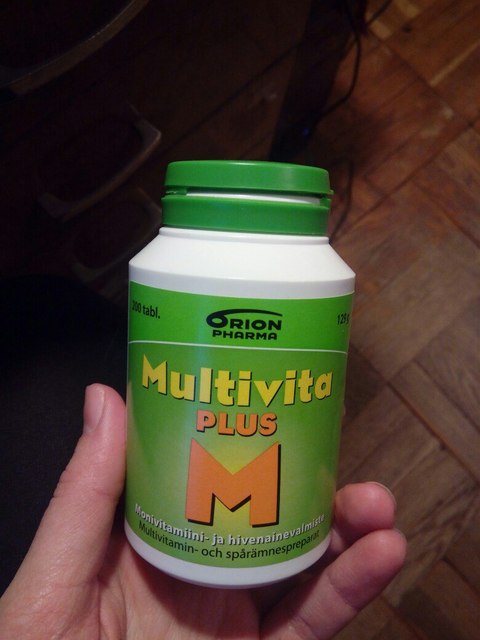 Просроченные витамины можно принимать. Витамины мультивит. Орион мультивита. Финские витамины Multivita. Мультивита комплекс витаминов.